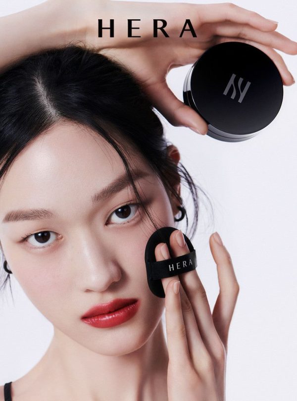 HERA New Black Cushion Foundation 15g + Refill 15g Sale